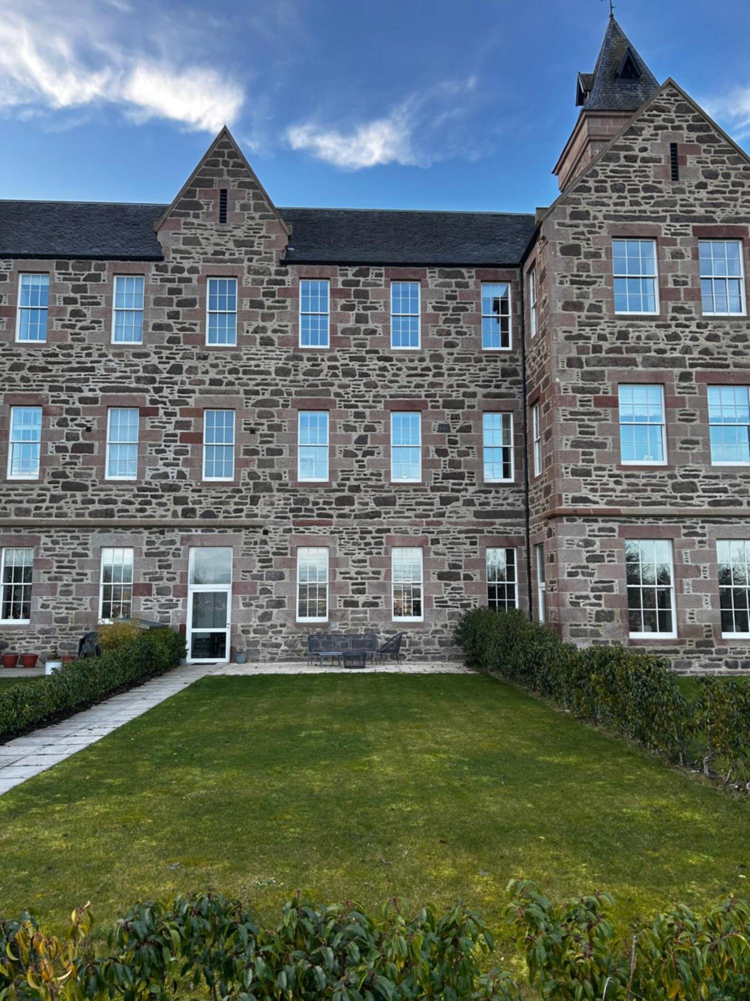 Inverness Great Glen Town House, 5 Minute Drive From Town Centre Exteriér fotografie